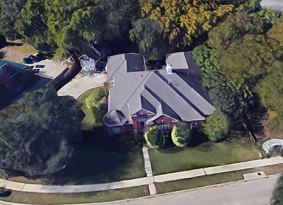 1st image of 3000 Candide Ln