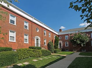 Presidential Greens, Alexandria, VA 22305