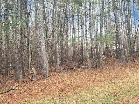 3rd image of 112 Deer Valley Road