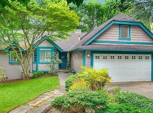 10918 NE 66th Pl, Kirkland, WA 98033