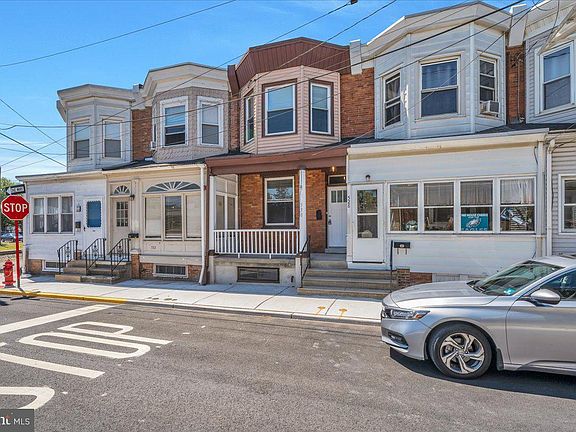2nd image of 530 Bergen St