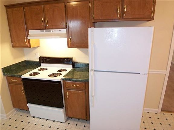 3rd image of 1118 Josie Ct