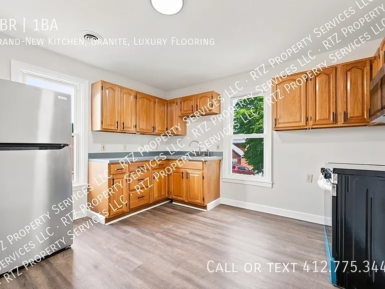 801 Vine St #2 — Photo 1