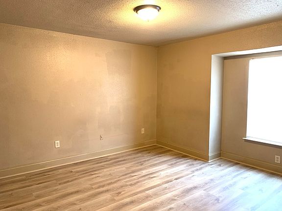 5th image of 3346 Kabel Dr #3346