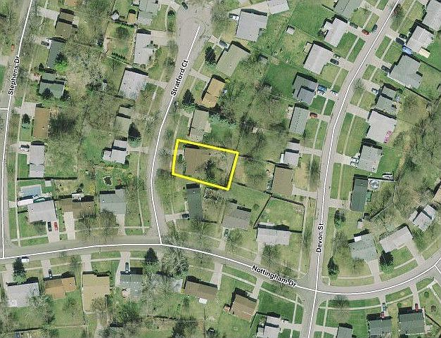 2nd image of 1562 Stratford Ct