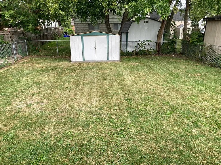 101 E Harwood Ave — Photo 9
