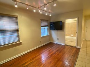 2015 Chestnut St #3R, Philadelphia, PA 19103