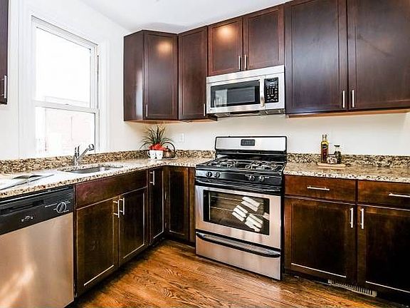 Gourmet Kitchen