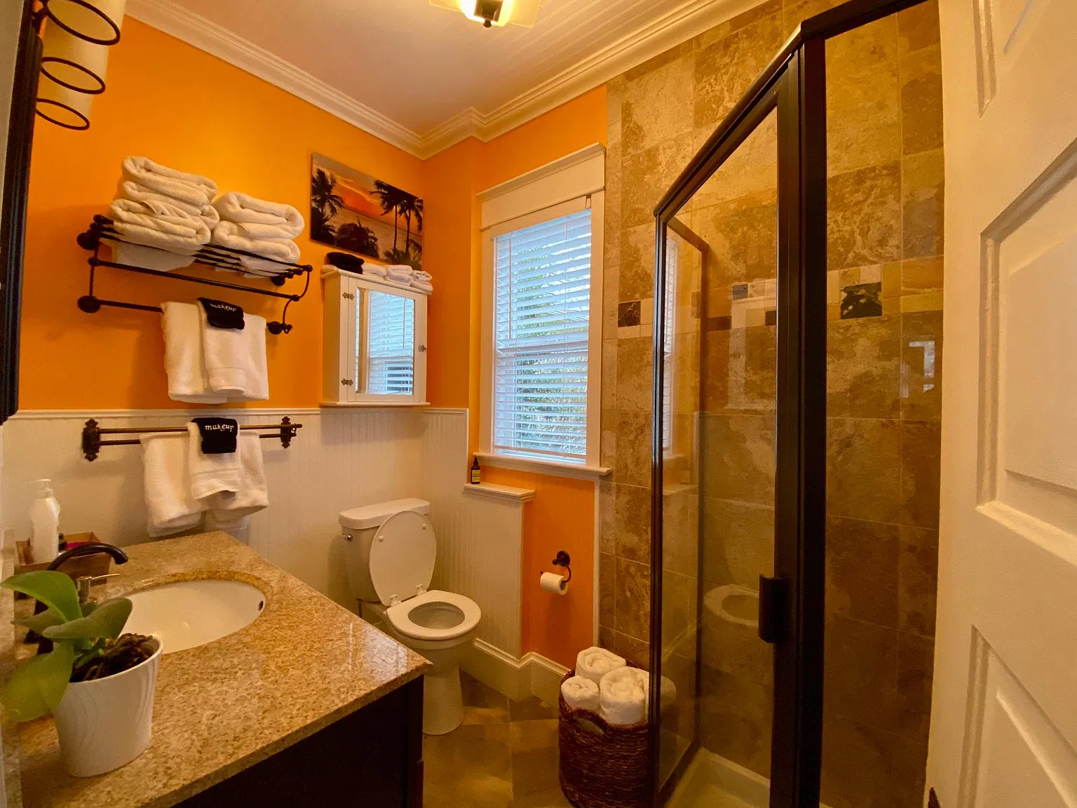 3 bed, 1400 sqft, $4,700 — Photo 4