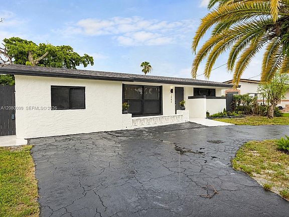 3rd image of 2486 NW 73rd Ave