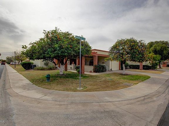 2nd image of 395 LEISURE WORLD Drive #395