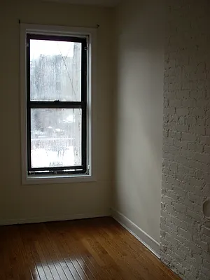 Rented by AD Real Estate Investors | media 21