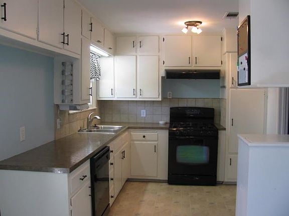 2nd image of 1331 N 61st St