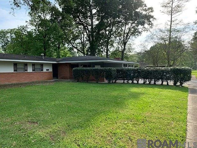 Building Photo - 814 Lonita St