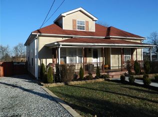 1411 Cloverdale St, High Point, NC 27260