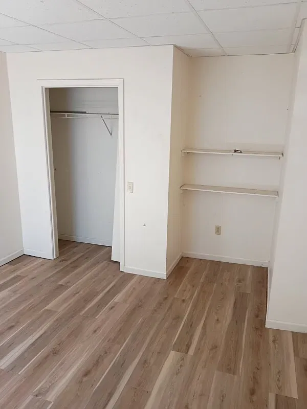 2 bed, 700 sqft, $950 — Photo 3