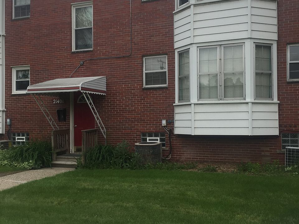 2nd image of 21401 Sloan Dr APT 109