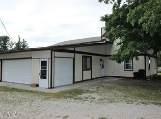 19503 E 2200 North Rd, Towanda, IL 61776