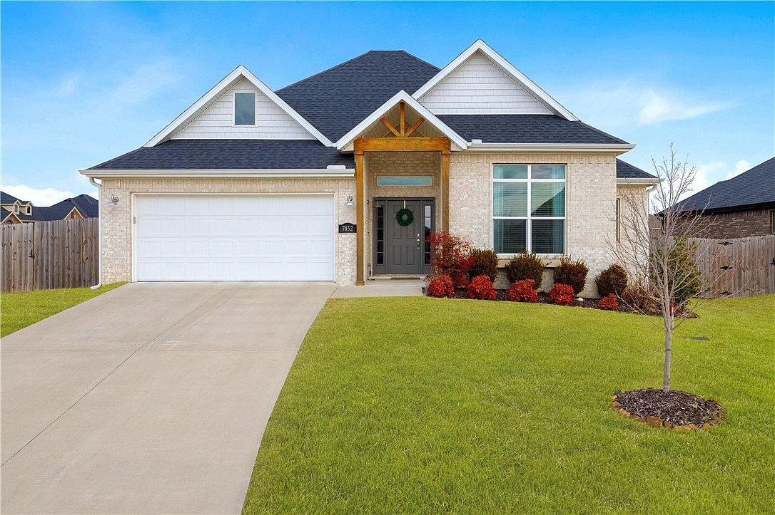 7452 Charlotte Ave, Springdale, AR 72762 Zillow
