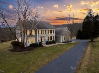 59 Sliker Rd, Glen Gardner, NJ 08826