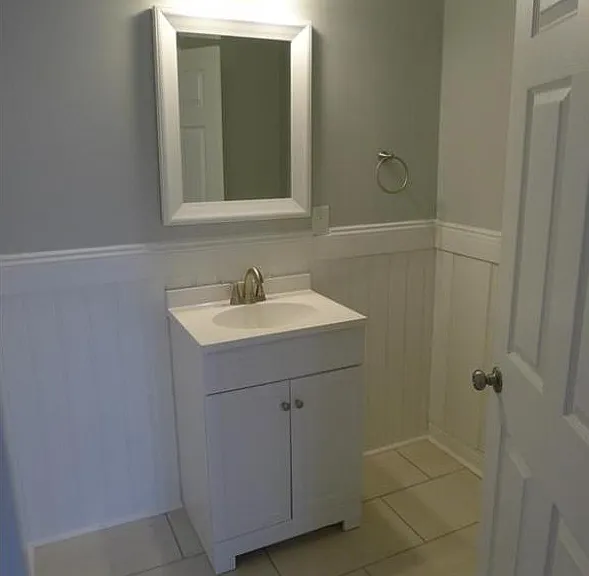 538 Florida Ave — Photo 8