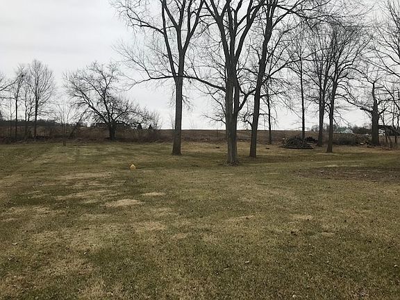 3rd image of 1085 N Center Ct
