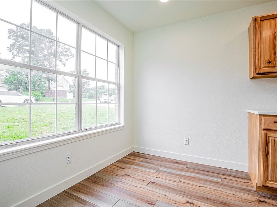 406 Camellia Dr Bentonville AR Zillow
