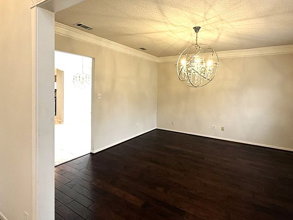 5th image of 2323 Trotter Dr
