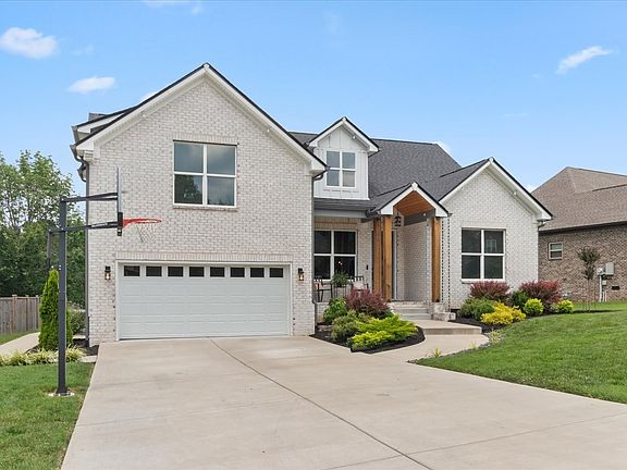 4th image of 4002 Omaha Ct
