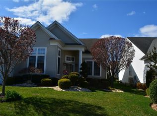 37 Crooked Stick Pl, Monroe Township, NJ 08831