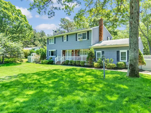 81 Anchor Street, Riverhead, NY 11901