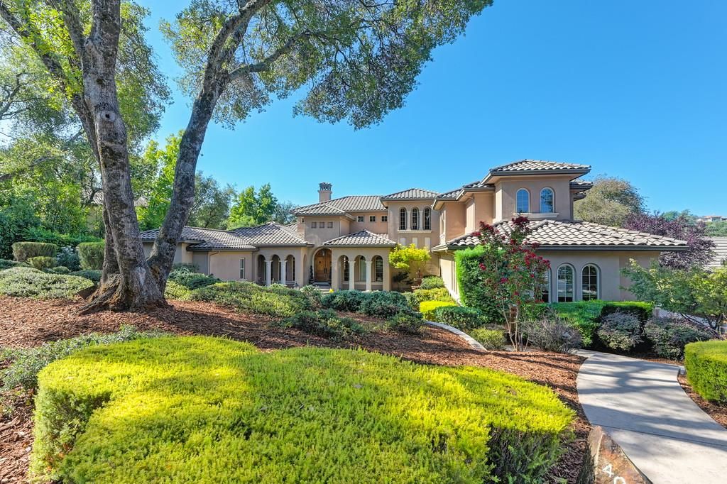 4000 Errante Drive photo 1