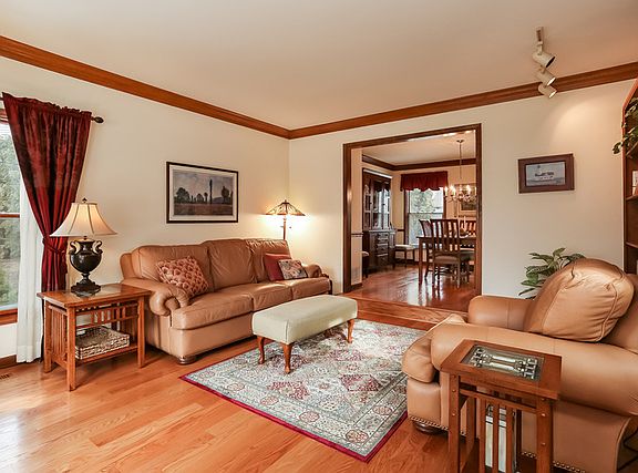 5th image of 2404 Arlingdale Dr
