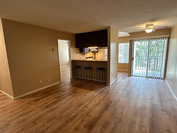 5th image of 7500 Parkway Dr Unit 301