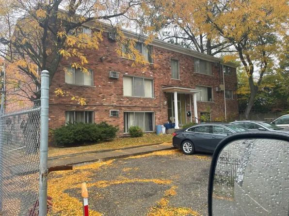 18450 Lahser Rd, Detroit, MI