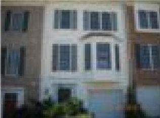 7319 Ardglass Dr, Lorton, VA 22079