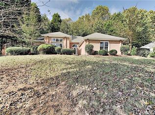 746 Deerwood Dr, Stockbridge, GA 30281