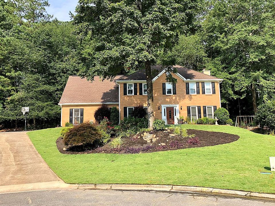 1st image of 2601 Pine Springs Ln SE