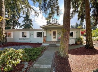 121 Fircrest Dr, Sequim, WA 98382