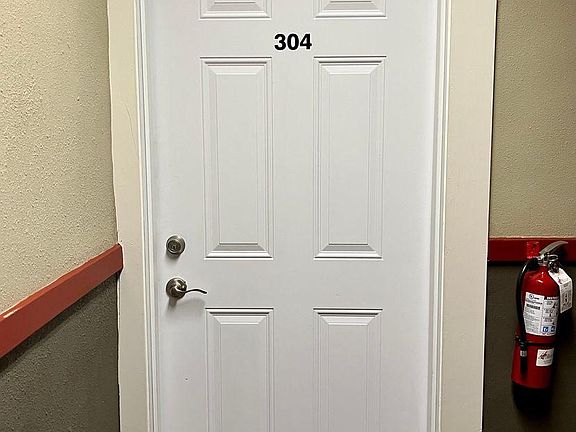 4th image of 2243 Jones St APT 304
