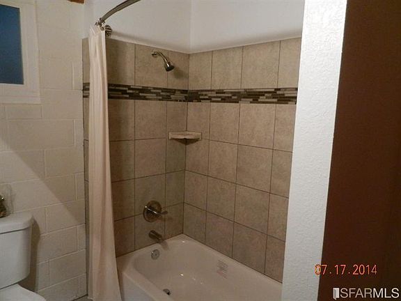 3rd image of 41404 Meadow Ln