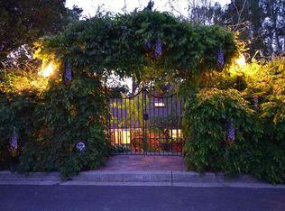 66 Heather Ln, Orinda, CA 94563