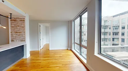 395 Leonard Street, #520