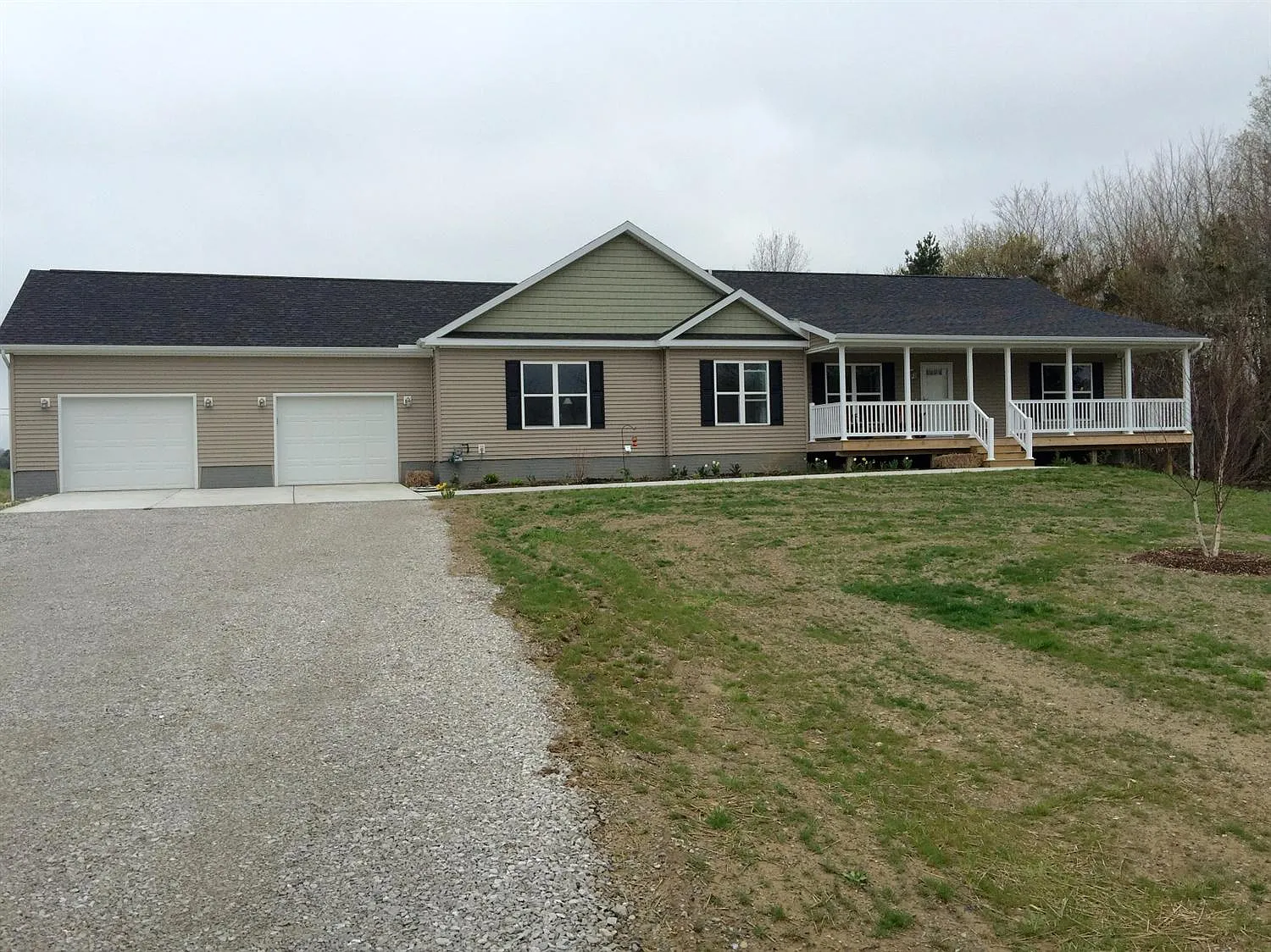 9242 Warner Rd photo 1