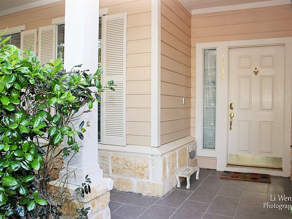 3rd image of 1014 Winter Green Ct