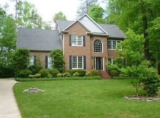 6593 Currieton Dr, Oak Ridge, NC 27310