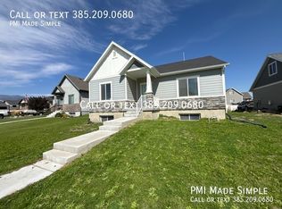 1881 E Juniper Dr, Eagle Mountain, UT 84005