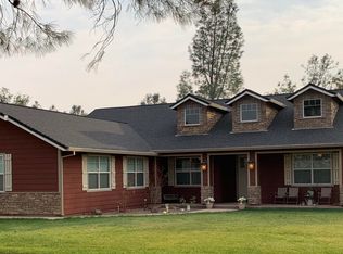 16361 Palm Ave, Anderson, CA 96007