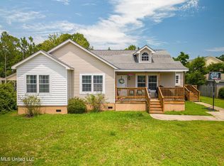 104 Timber Ridge Blvd, Pass Christian, MS 39571