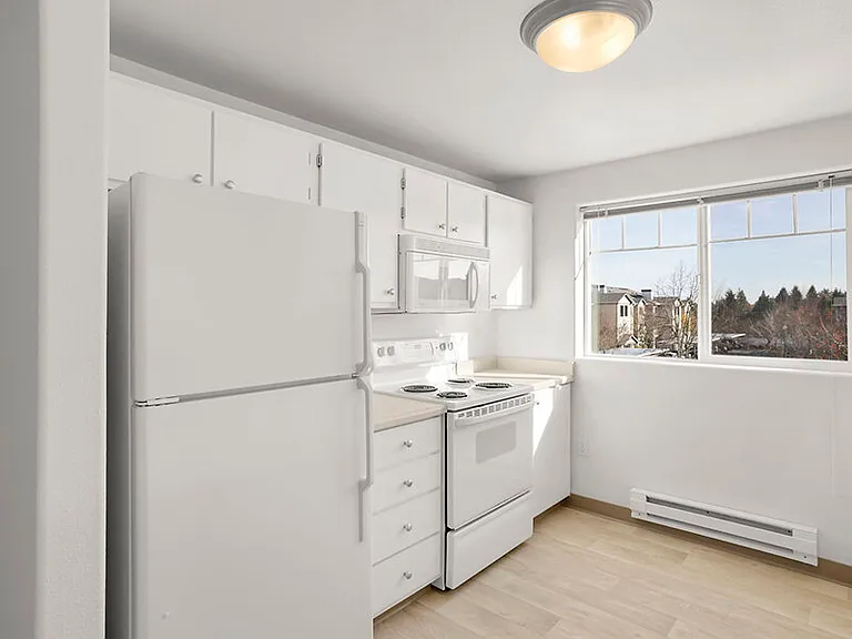 North Ridge Apartments — Photo 9
